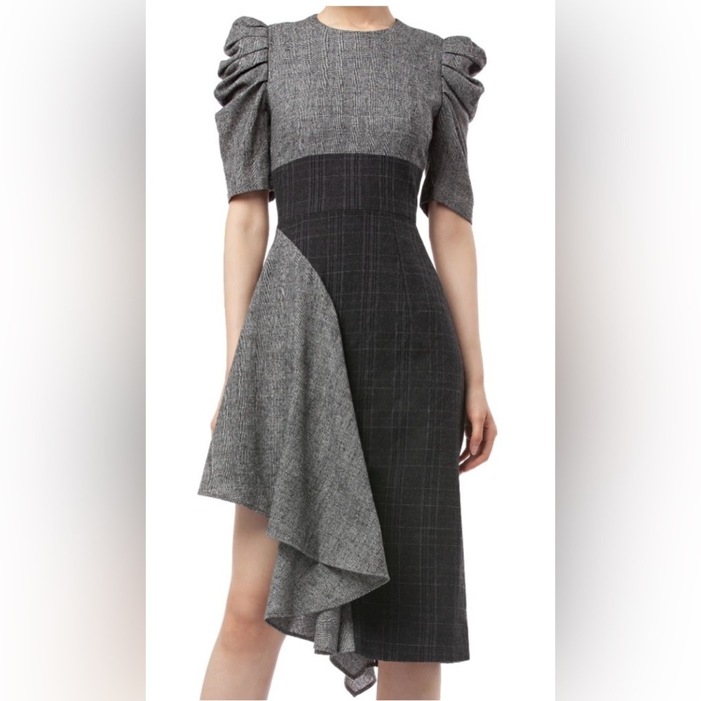 EUC- AMUR- Uma dress.  Woven material in color blocked Black and plaid.  Size 6